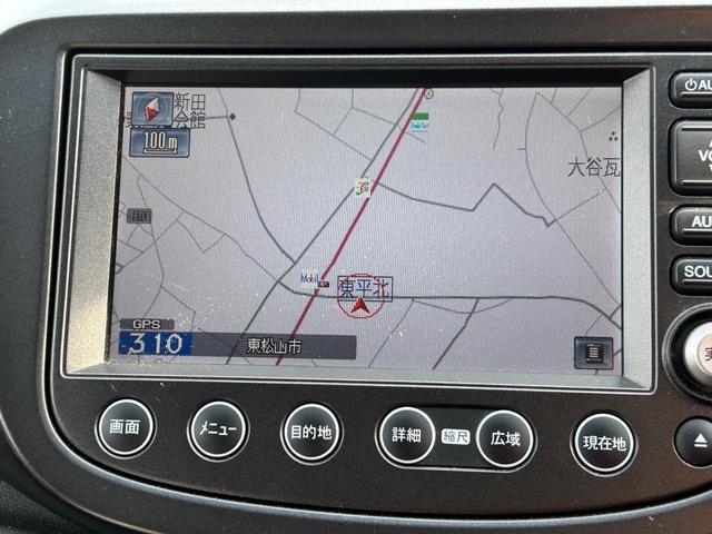 フィットハイブリッド ＸＨセレクション　ファインスタイル　ナビＢカメラＥＴＣ　走行距離８０，８１６キロ（12枚目）