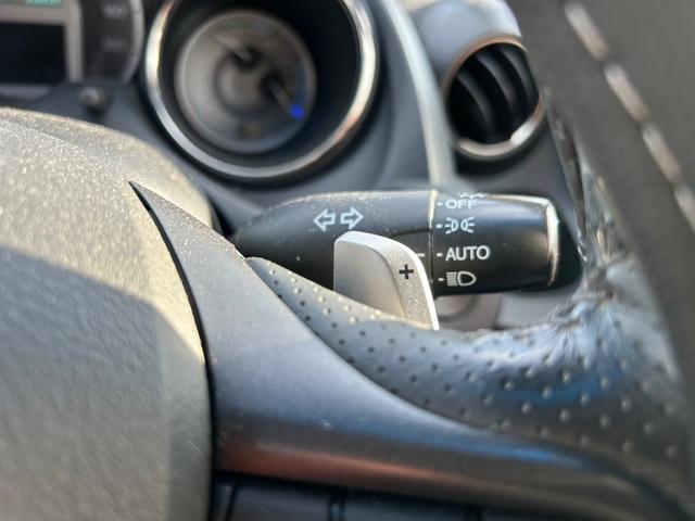 フィットハイブリッド ＸＨセレクション　ファインスタイル　ナビＢカメラＥＴＣ　走行距離８０，８１６キロ（23枚目）