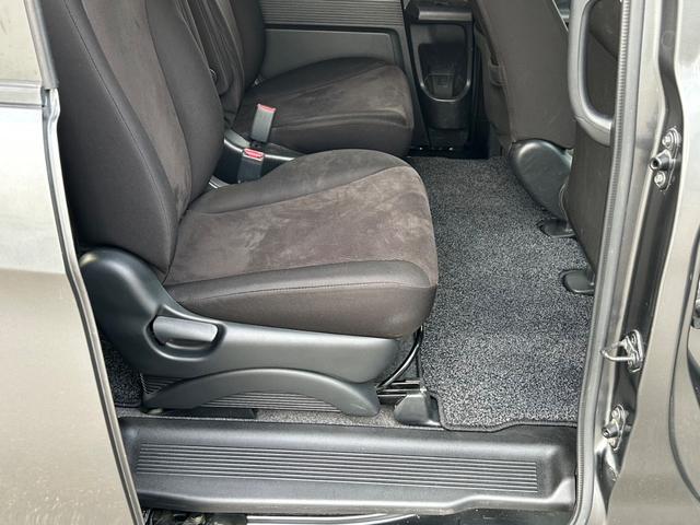 フリード Ｇ　ハイウェイエディション　ナビＴＶＢカメラ　ＥＴＣ　左電動ドア（10枚目）