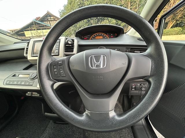 フリード Ｇ　ハイウェイエディション　ナビＴＶＢカメラ　ＥＴＣ　左電動ドア（11枚目）