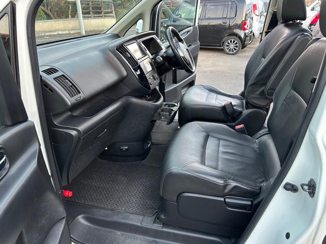 セレナ ライダー ナビTV Bカメラ ETC 両側電動ドア サンルーフ(10枚目)