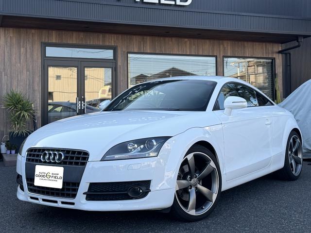 TTクーペ 2.0TFSI 本革シート/19インチAW/電動格納式リアスポイラー/バイキセノンヘッドライト(2枚目)