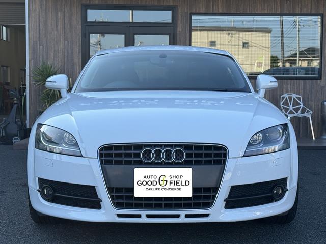 TTクーペ 2.0TFSI 本革シート/19インチAW/電動格納式リアスポイラー/バイキセノンヘッドライト(3枚目)