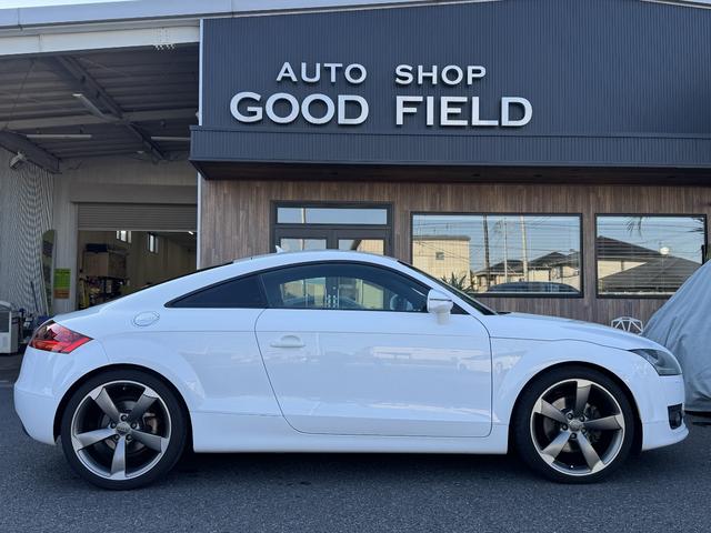 TTクーペ 2.0TFSI 本革シート/19インチAW/電動格納式リアスポイラー/バイキセノンヘッドライト(5枚目)