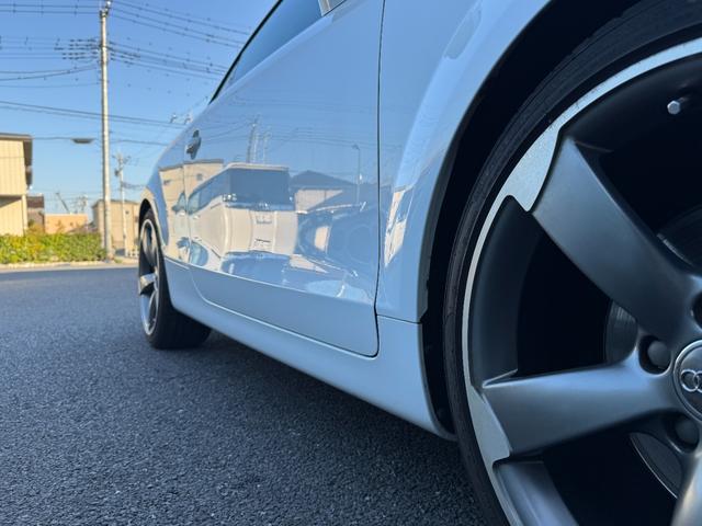 TTクーペ 2.0TFSI 本革シート/19インチAW/電動格納式リアスポイラー/バイキセノンヘッドライト(15枚目)