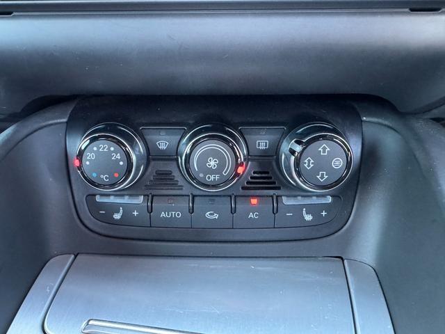 TTクーペ 2.0TFSI 本革シート/19インチAW/電動格納式リアスポイラー/バイキセノンヘッドライト(40枚目)