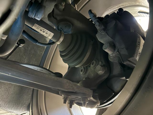 TTクーペ 2.0TFSI 本革シート/19インチAW/電動格納式リアスポイラー/バイキセノンヘッドライト(54枚目)