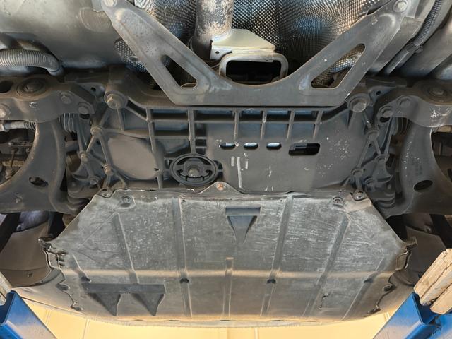 TTクーペ 2.0TFSI 本革シート/19インチAW/電動格納式リアスポイラー/バイキセノンヘッドライト(58枚目)