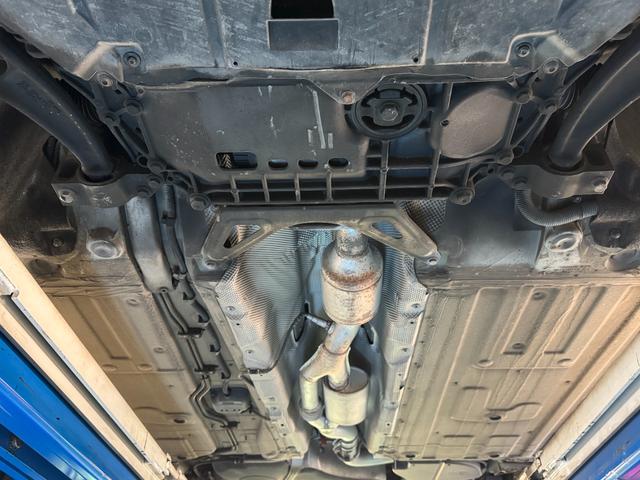 TTクーペ 2.0TFSI 本革シート/19インチAW/電動格納式リアスポイラー/バイキセノンヘッドライト(60枚目)