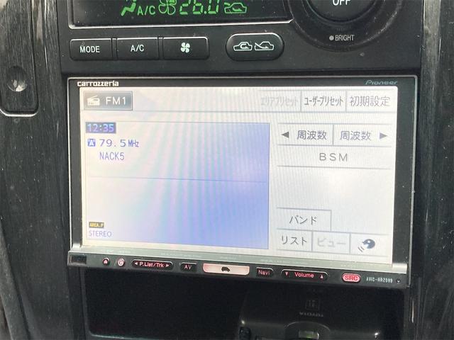 ＧＴ－Ｂリミテッド　４ＷＤ　ＥＴＣ　ナビ　アルミホイール　ＨＩＤ　キーレスエントリー　ＡＴ　衝突安全ボディ　ＡＢＳ　エアコン　パワーステアリング　パワーウィンドウ(9枚目)