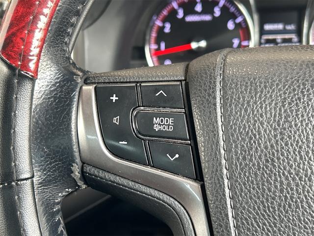 クラウン アスリートＳ　ＥＴＣ　オートクルーズコントロール　バックカメラ　ナビ　アルミホイール　オートライト　ＨＩＤ　サンルーフ　ＡＴ　スマートキー　電動格納ミラー　盗難防止システム　パワーシート　ＣＤ　ＵＳＢ（10枚目）