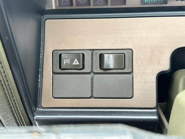 ローレル グランドエクストラ　ＡＴ　カセット　ラジオ　エアコン　フェンダーミラー　ＲＢ２０（7枚目）