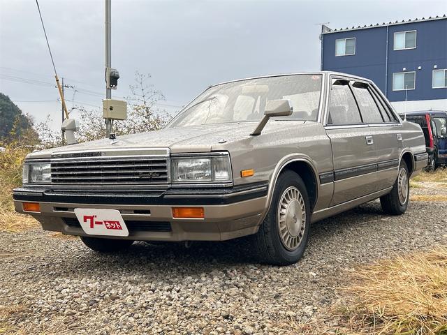 ローレル グランドエクストラ　ＡＴ　カセット　ラジオ　エアコン　フェンダーミラー　ＲＢ２０（12枚目）