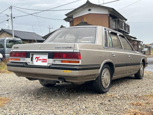 ローレル グランドエクストラ　ＡＴ　カセット　ラジオ　エアコン　フェンダーミラー　ＲＢ２０（15枚目）