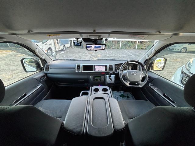 ハイエースバン FOCS ヴェルティス 12Vクーラー ツインサブバッテリー DC冷蔵庫 架装部モニター 外部電源 外部充電器 走行充電器 リアクーラー リアヒーター シンク(47枚目)