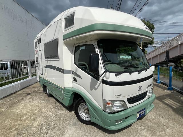 カムロード バンテック　ジル５２０　ＦＦヒーター　ガス式温水ボイラー　ガスコンロ　ソーラーパネル　ルーフベント　オーニング　電子レンジ　トイレ　リアクーラー　シンク　給水・排水タンク　ツインサブバッテリー　インバーター（51枚目）