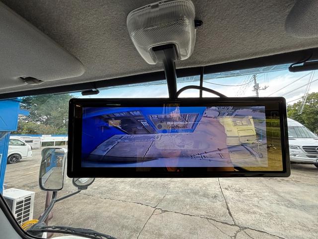 カムロード ナッツRV クレソンボヤージュ タイプW オーニング FFヒーター マックスファン 液晶TV ガゼルアンテナ 1500Wインバーター ツインサブバッテリー シンク 給水・排水ポリタンク 冷蔵庫 レカロシート 強化ショック フェイスパネル(25枚目)