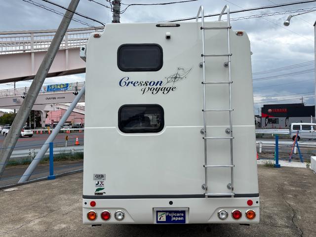 カムロード ナッツRV クレソンボヤージュ タイプW オーニング FFヒーター マックスファン 液晶TV ガゼルアンテナ 1500Wインバーター ツインサブバッテリー シンク 給水・排水ポリタンク 冷蔵庫 レカロシート 強化ショック フェイスパネル(58枚目)