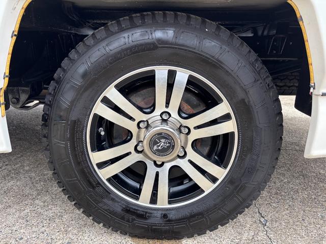 カムロード ナッツRV クレソンボヤージュ タイプW オーニング FFヒーター マックスファン 液晶TV ガゼルアンテナ 1500Wインバーター ツインサブバッテリー シンク 給水・排水ポリタンク 冷蔵庫 レカロシート 強化ショック フェイスパネル(68枚目)