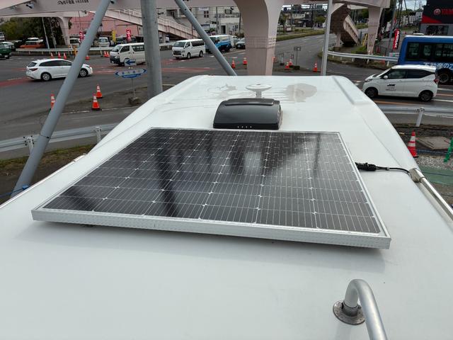 カムロード ナッツRV クレソンボヤージュ タイプX ガソリン・2WD・FFヒーター・電子レンジ・ツインサブバッテリー・インバーター1500W・走行充電・外部充電・マックスファン(29枚目)