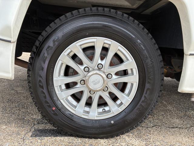 カムロード ナッツRV クレソンボヤージュ タイプX ガソリン・2WD・FFヒーター・電子レンジ・ツインサブバッテリー・インバーター1500W・走行充電・外部充電・マックスファン(30枚目)