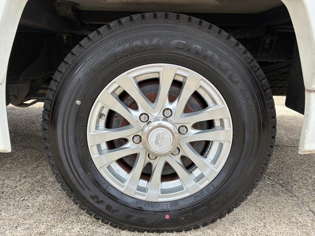 カムロード ナッツRV クレソンボヤージュ タイプX ガソリン・2WD・FFヒーター・電子レンジ・ツインサブバッテリー・インバーター1500W・走行充電・外部充電・マックスファン(31枚目)