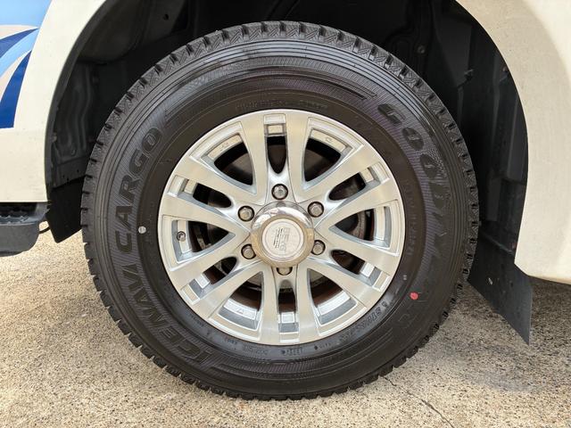 カムロード ナッツRV クレソンボヤージュ タイプX ガソリン・2WD・FFヒーター・電子レンジ・ツインサブバッテリー・インバーター1500W・走行充電・外部充電・マックスファン(32枚目)