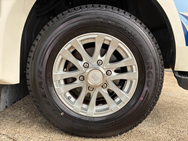 カムロード ナッツRV クレソンボヤージュ タイプX ガソリン・2WD・FFヒーター・電子レンジ・ツインサブバッテリー・インバーター1500W・走行充電・外部充電・マックスファン(34枚目)