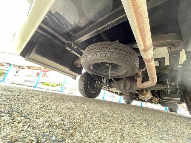 カムロード ナッツRV クレソンボヤージュ タイプX ガソリン・2WD・FFヒーター・電子レンジ・ツインサブバッテリー・インバーター1500W・走行充電・外部充電・マックスファン(39枚目)