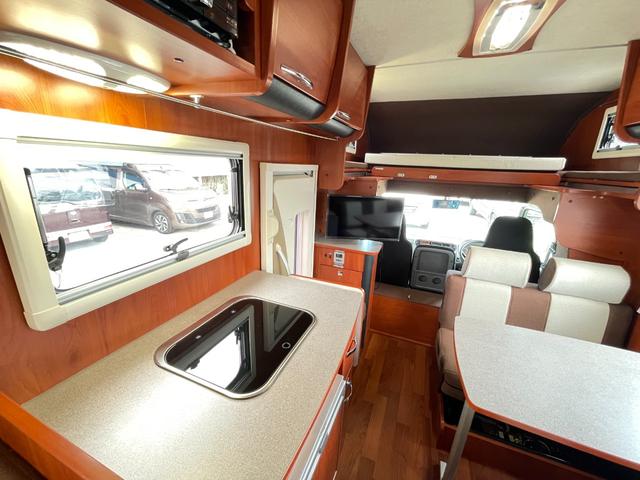 カムロード ナッツRV クレソンボヤージュ タイプX ガソリン・2WD・FFヒーター・電子レンジ・ツインサブバッテリー・インバーター1500W・走行充電・外部充電・マックスファン(53枚目)