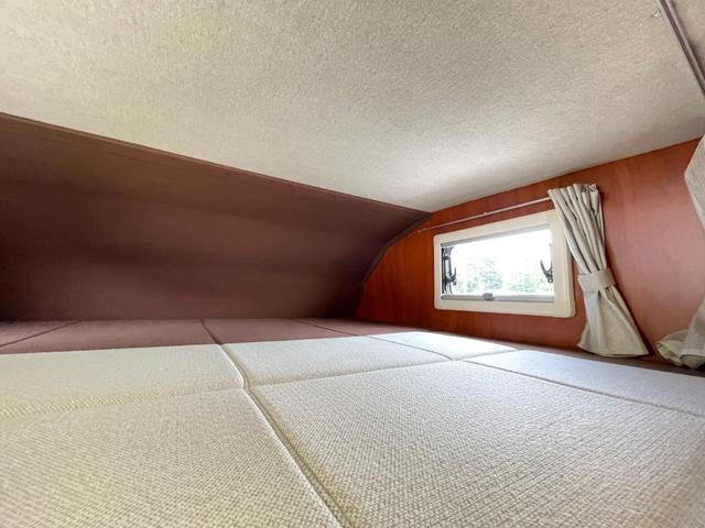 カムロード ナッツRV クレソンボヤージュ タイプX ガソリン・2WD・FFヒーター・電子レンジ・ツインサブバッテリー・インバーター1500W・走行充電・外部充電・マックスファン(56枚目)