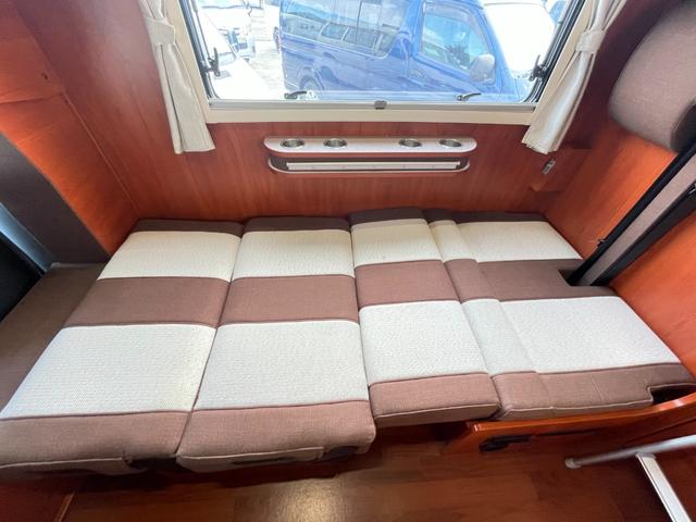 カムロード ナッツRV クレソンボヤージュ タイプX ガソリン・2WD・FFヒーター・電子レンジ・ツインサブバッテリー・インバーター1500W・走行充電・外部充電・マックスファン(72枚目)