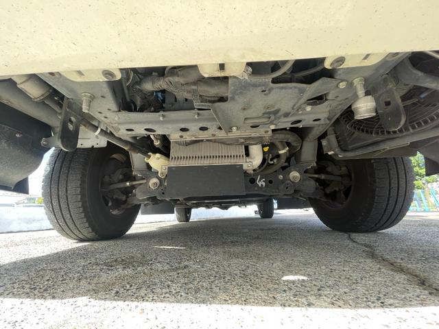 カムロード ナッツRV クレア5.3X エボリューション ディーゼル・2WD・エボリューションシステム・家庭用エアコン・FFヒーター・冷蔵庫・電子レンジ・トリプルサブバッテリー・サイドオーニング・タイプX・マルチルーム付き(29枚目)