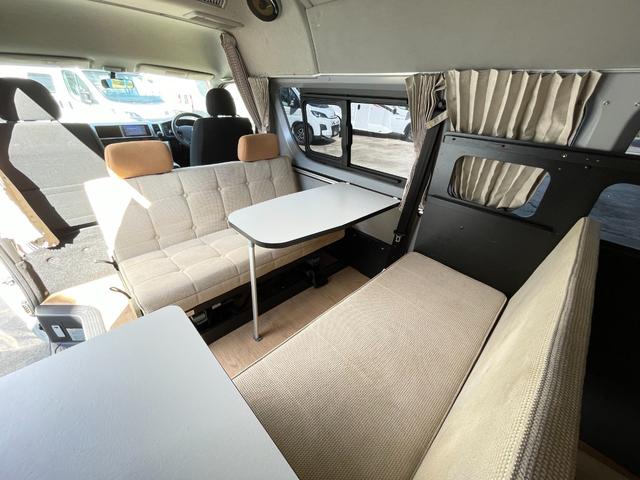 ハイエースバン トイファクトリー トイズボックス スーパーロング・ガソリン・2WD・シングルサブバッテリー・就寝人数5名・ソーラーパネル・シンク・FFヒーター(52枚目)