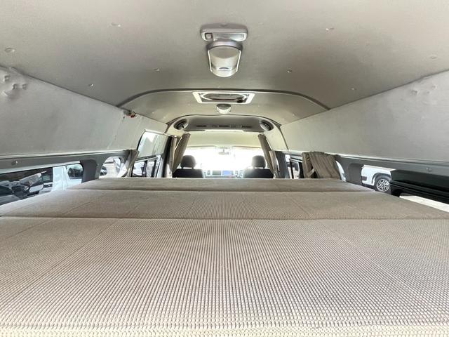 ハイエースバン トイファクトリー トイズボックス スーパーロング・ガソリン・2WD・シングルサブバッテリー・就寝人数5名・ソーラーパネル・シンク・FFヒーター(55枚目)