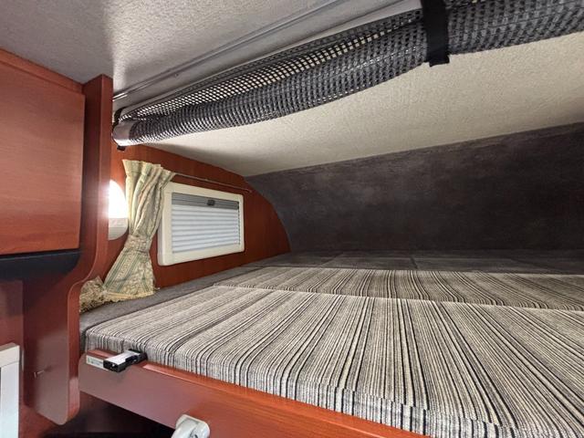 カムロード ナッツＲＶ　クレソンボヤージュタイプＷ　ＦＦヒーター・マルチルーム・ＤＣ冷蔵庫・ツインサブバッテリー・走行充電器・外部充電器・マックスファン・ガソリン・２ＷＤ・リアクーラー（48枚目）