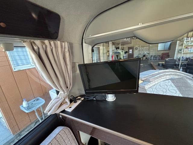 ハイエースワゴン アネックス　リコルソ　シングルサブバッテリー・走行充電器・外部電源・外部充電器・ソーラーパネル・冷蔵庫・ワイドミドル・インバーター３００Ｗ・３ナンバー（42枚目）