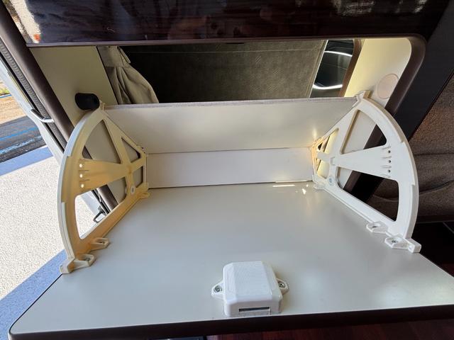 ハイエースワゴン アネックス　リコルソ　シングルサブバッテリー・走行充電器・外部電源・外部充電器・ソーラーパネル・冷蔵庫・ワイドミドル・インバーター３００Ｗ・３ナンバー（53枚目）