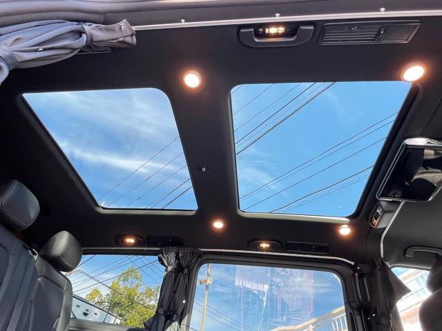 Ｖクラス フジカーズジャパン　ＶＡＬＩＳ　乗車人数５名　就寝人数２名　ＤＣ冷蔵庫　フリップダウンモニター　シングルサブバッテリー　走行充電器　外部充電器　外部電源　サンルーフ　パノラミックビューモニター　３ナンバー　内装新品　タイヤ新品（68枚目）