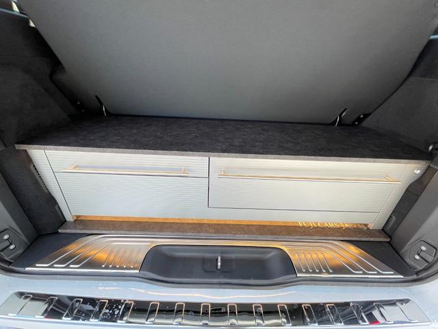 Ｖクラス フジカーズジャパン　ＶＡＬＩＳ　乗車人数５名　就寝人数２名　ＤＣ冷蔵庫　フリップダウンモニター　シングルサブバッテリー　走行充電器　外部充電器　外部電源　サンルーフ　パノラミックビューモニター　３ナンバー　内装新品　タイヤ新品（74枚目）