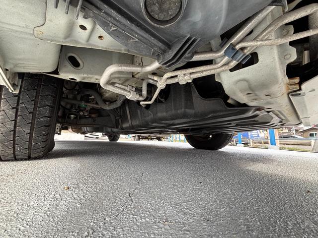 ハイエースバン トイファクトリー　ランドティピー　乗車人数７名　就寝人数４名　ＦＦヒーター　ツインサブバッテリー　インバーター３００Ｗ　外部電源　ＤＣ冷蔵庫　スーパーロング（34枚目）