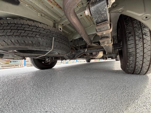 ハイエースバン トイファクトリー　ランドティピー　乗車人数７名　就寝人数４名　ＦＦヒーター　ツインサブバッテリー　インバーター３００Ｗ　外部電源　ＤＣ冷蔵庫　スーパーロング（35枚目）