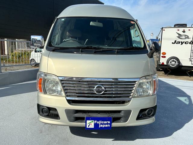 キャラバン 東和モーターズ　フェネック　乗車人数９名　就寝人数３名　シングルサブバッテリー　走行充電　外部電源　シンク　給水排水ポリタンク　ガソリン　２ＷＤ（17枚目）