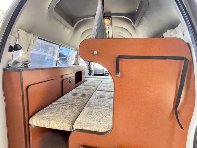 キャラバン 東和モーターズ　フェネック　乗車人数９名　就寝人数３名　シングルサブバッテリー　走行充電　外部電源　シンク　給水排水ポリタンク　ガソリン　２ＷＤ（59枚目）