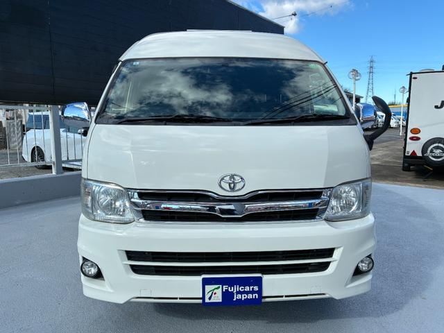 レジアスエースバン ミスティック マティアス 乗車人数9名・就寝人数5名・新品タイヤ・トリプルサブバッテリー・走行充電・外部充電・インバーター2000w・ウィンドウエアコン・ソーラーパネル(25枚目)