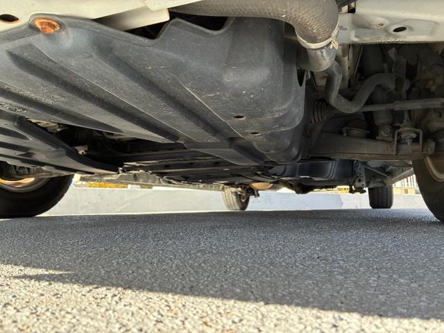 レジアスエースバン ミスティック マティアス 乗車人数9名・就寝人数5名・新品タイヤ・トリプルサブバッテリー・走行充電・外部充電・インバーター2000w・ウィンドウエアコン・ソーラーパネル(71枚目)