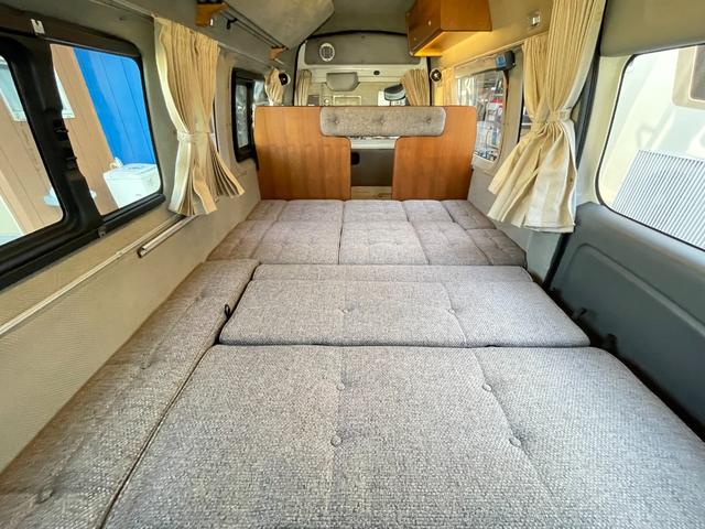 ＮＶ３５０キャラバンバン ビークル　ブロス　キャンピングカー・ツインサブバッテリー・ＤＣ冷蔵庫・電子レンジ・走行充電器・外部電源・シンク・８ナンバー・ソーラーパネル（68枚目）