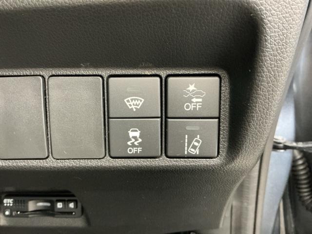 シャトル ハイブリッドXホンダセンシング ホンダ認定中古車 純正ナビ LEDライト 横滑抑制 リヤカメラ スマ-トキ- イモビ サイドエアバッグ シートヒーター付き キーレス Wエアコン ECON クルコン オートライト ETC Wエアバック(9枚目)