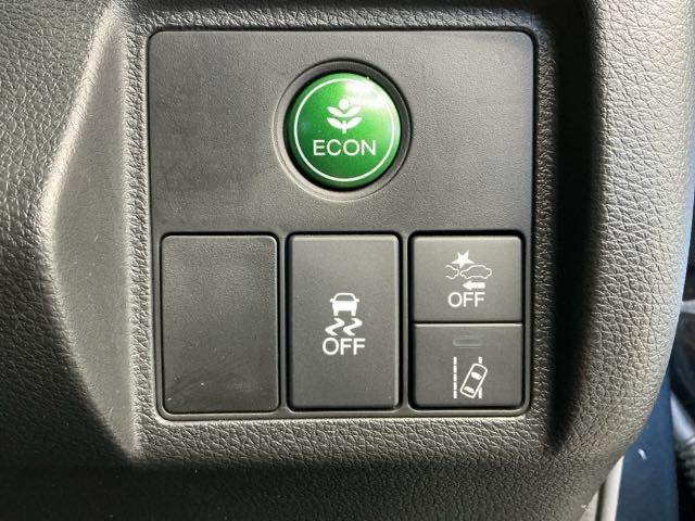 ヴェゼル Ｘ・ホンダセンシング　ホンダ認定中古車　純正ナビ　ＬＥＤライト　Ｒカメラ　Ｗエアバッグ　盗難防止　アクティブクルーズコントロール　オートエアコン　ＬＥＤランプ　衝突軽減ブレ－キ　パワステ　整備記録簿　カーテンエアバック（10枚目）