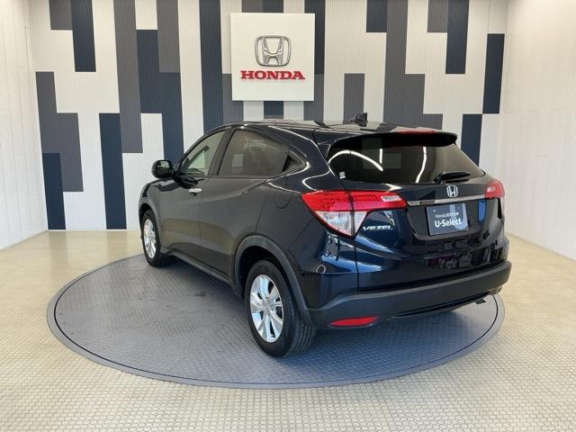 ヴェゼル Ｘ・ホンダセンシング　ホンダ認定中古車　純正ナビ　ＬＥＤライト　Ｒカメラ　Ｗエアバッグ　盗難防止　アクティブクルーズコントロール　オートエアコン　ＬＥＤランプ　衝突軽減ブレ－キ　パワステ　整備記録簿　カーテンエアバック（26枚目）